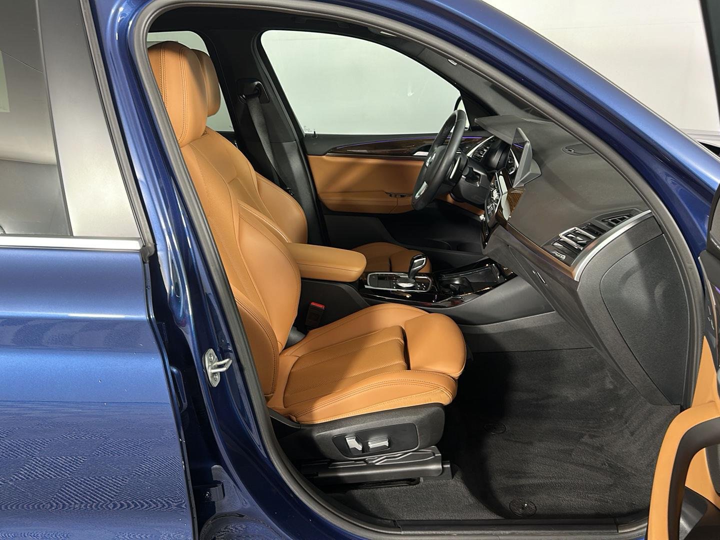 Used 2023 Phytonic Blue Metallic BMW xDrive30i image 30