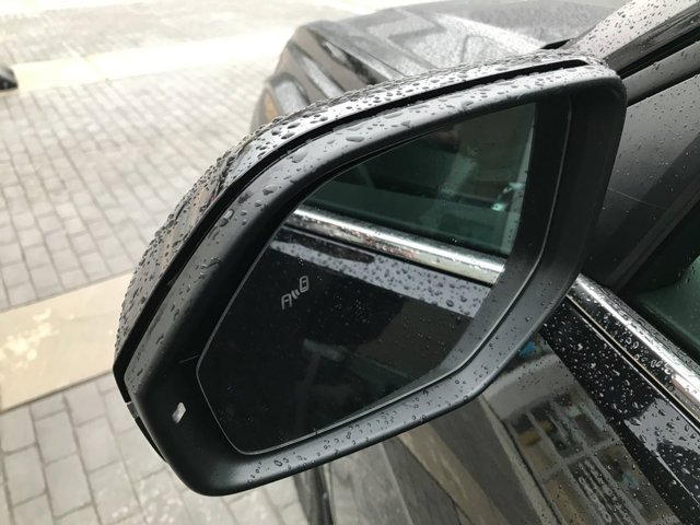 2026 Volkswagen Atlas SE w/Tech - Photo 12