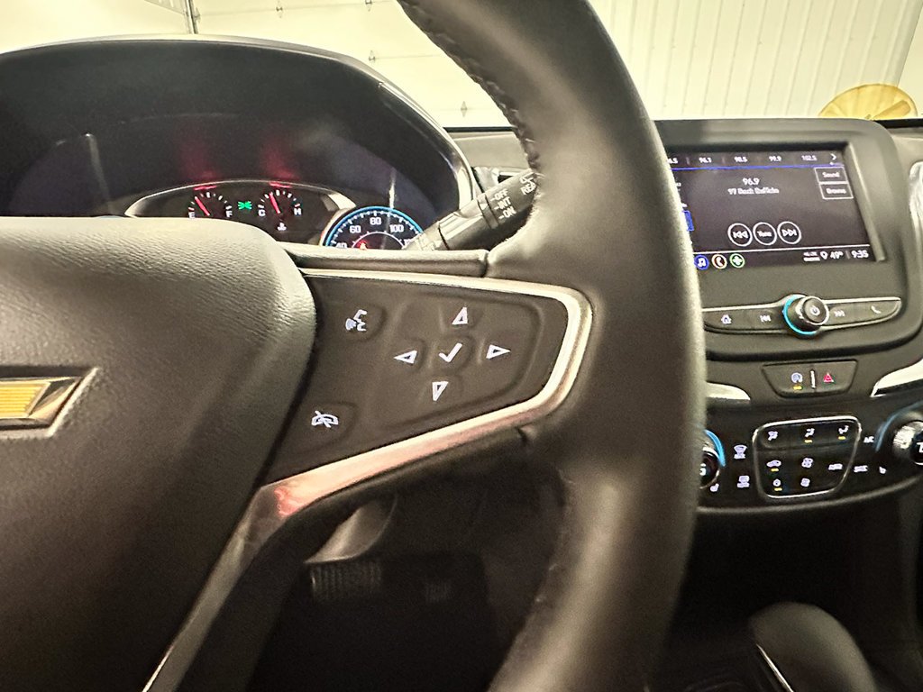 Used 2023 White Chevrolet LT image 38