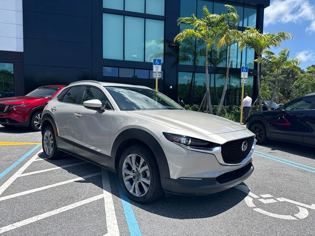 Used 2024 Platinum Quartz Metallic Mazda 2.5 S Preferred Package image 2