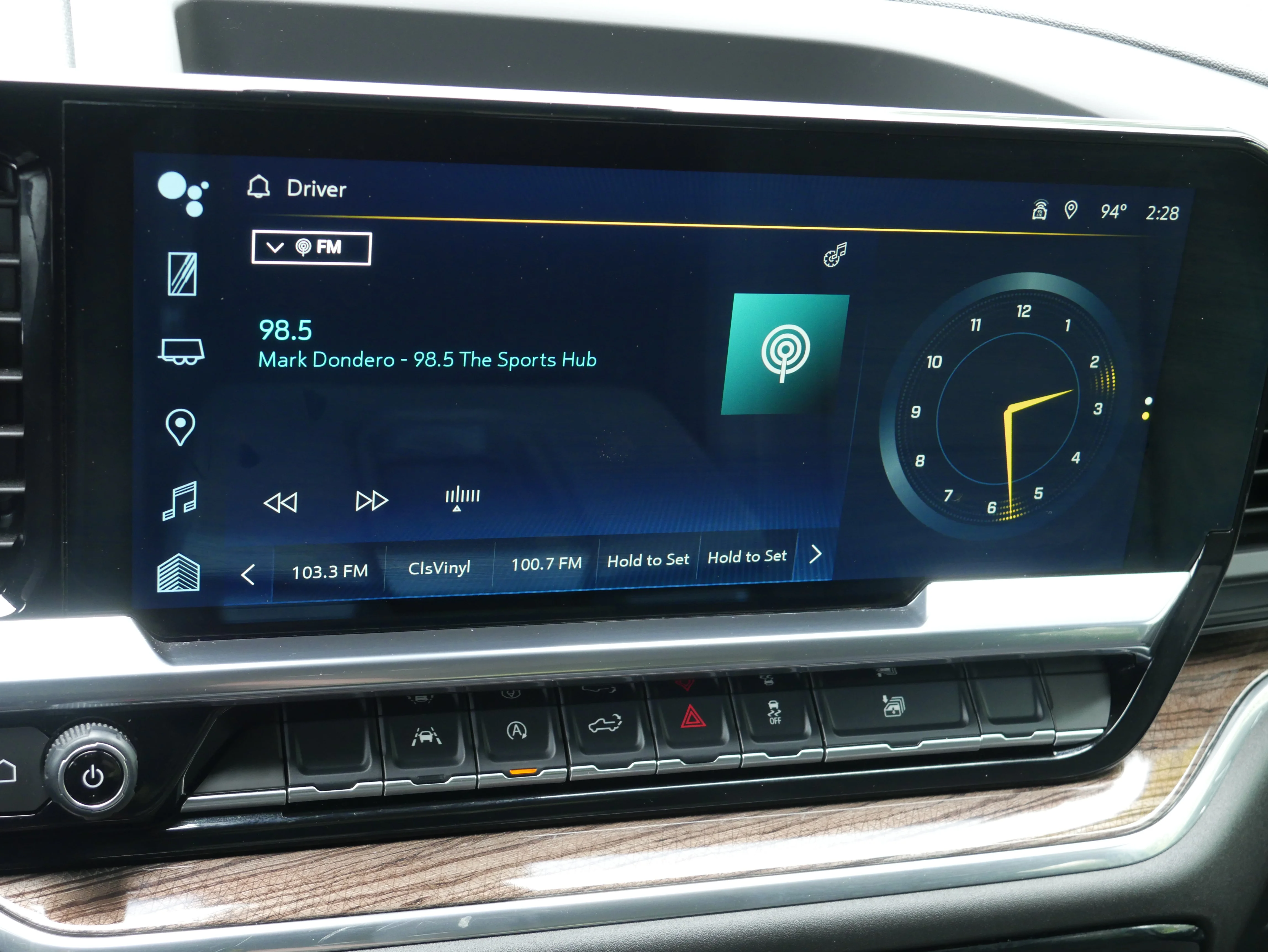Certified Used 2025 Summit White Chevrolet LT (2FL) image 16