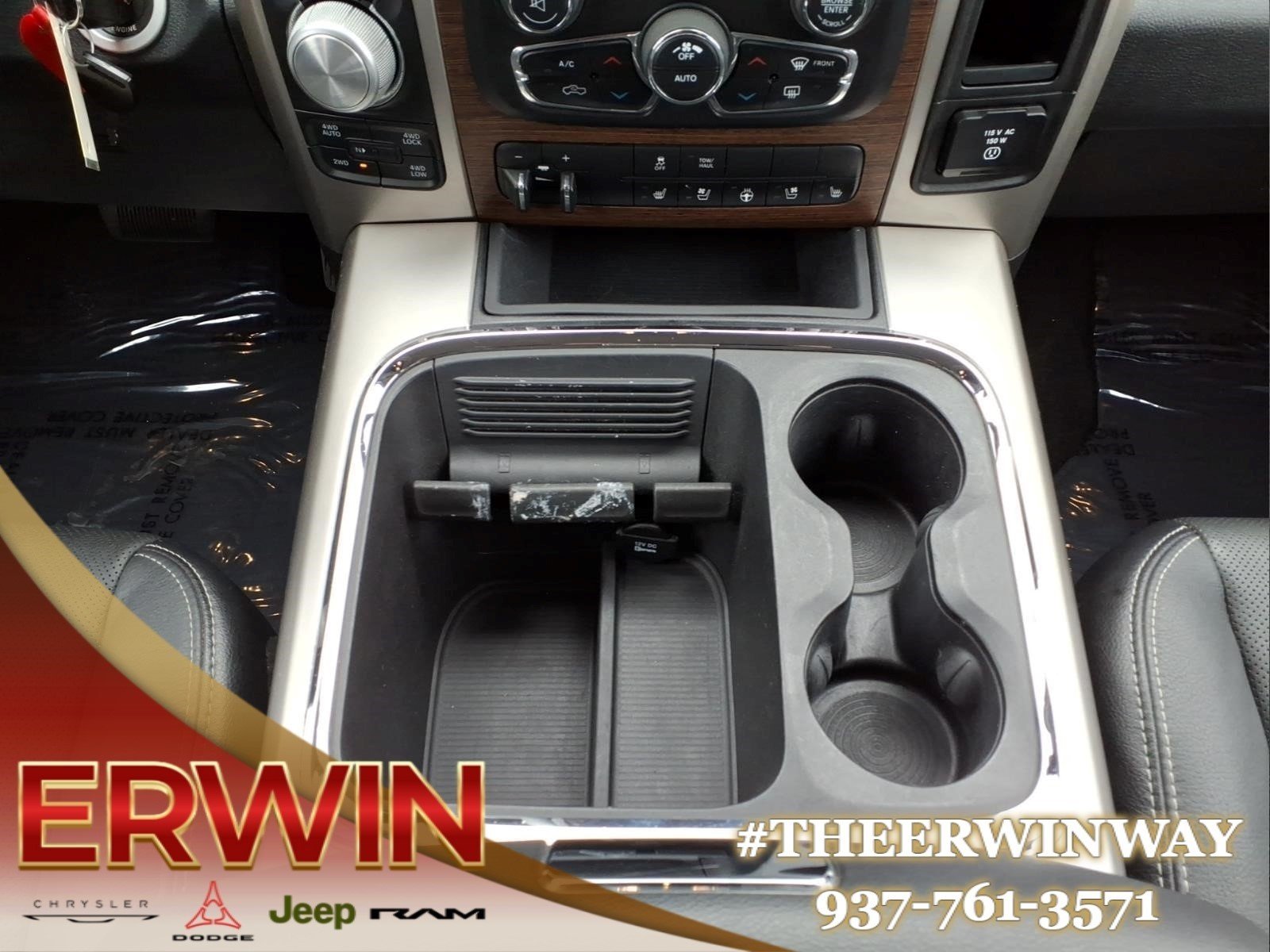 Used 2016 Blue Streak Pearl Coat RAM Laramie image 23