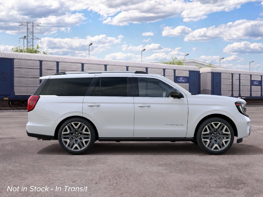 New 2027 Star White Metallic Tri-Coat Ford Platinum image 4