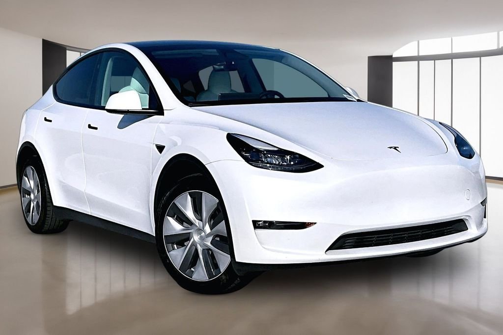Used 2024 Pearl White Multi-Coat Tesla Long Range image 3