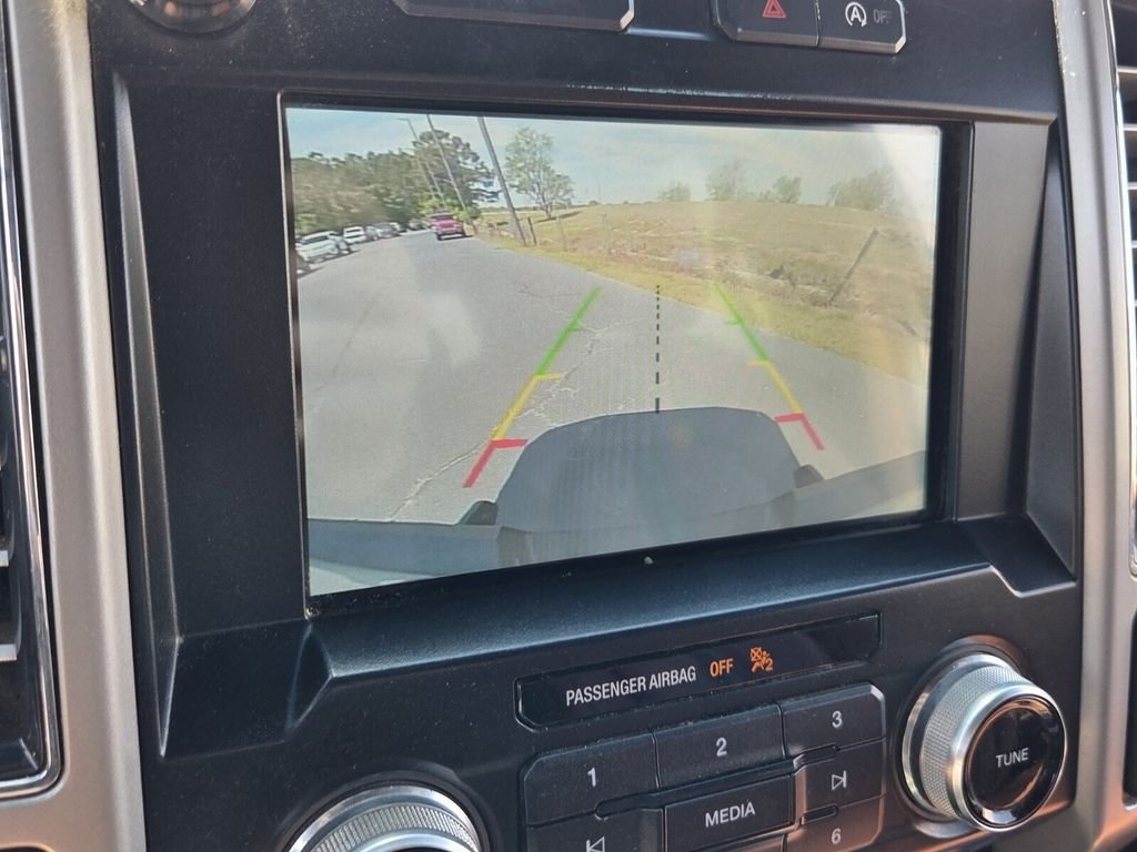 Used 2018 White Ford King Ranch image 24