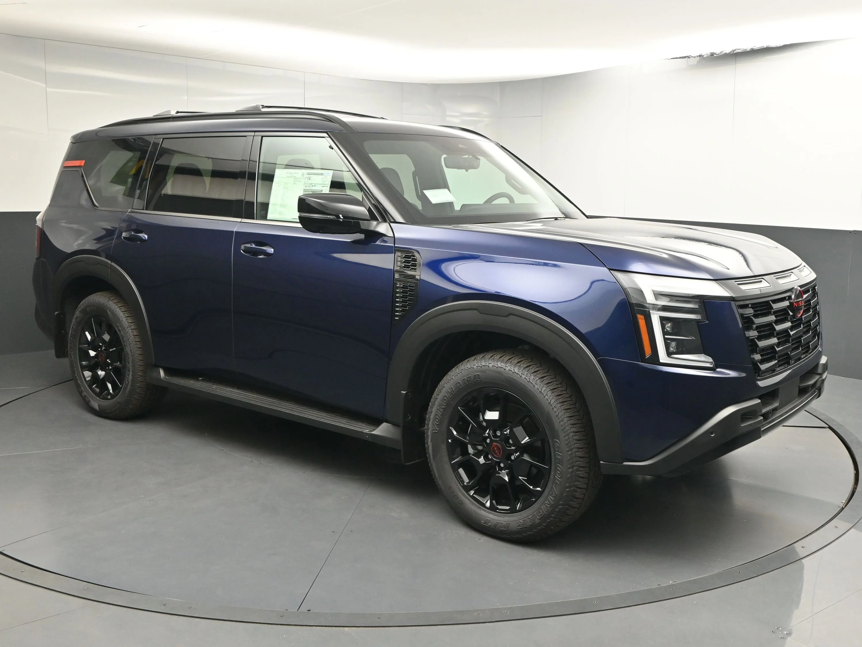 2025 Nissan Armada PRO-4X 4X4's photo