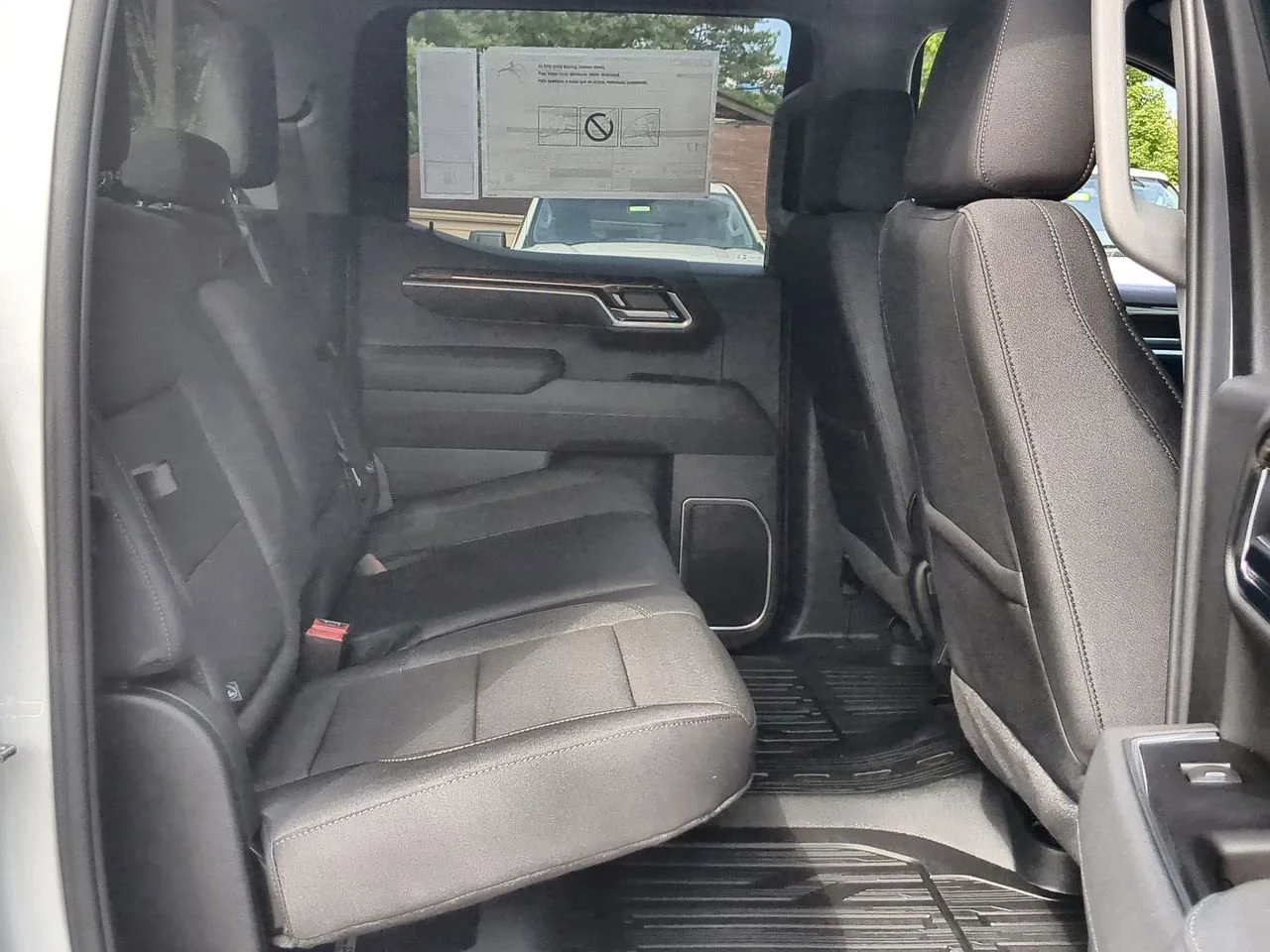 New 2026 Summit White GMC Elevation image 26