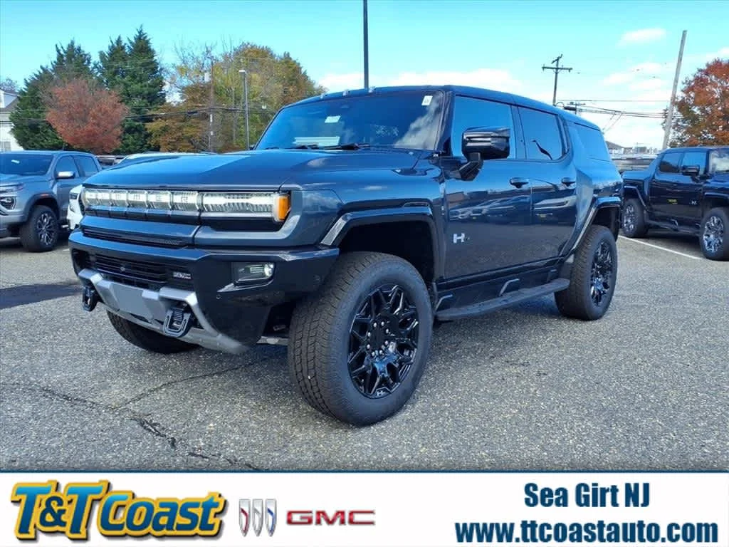 2026 GMC Hummer EV 2X SUV's photo