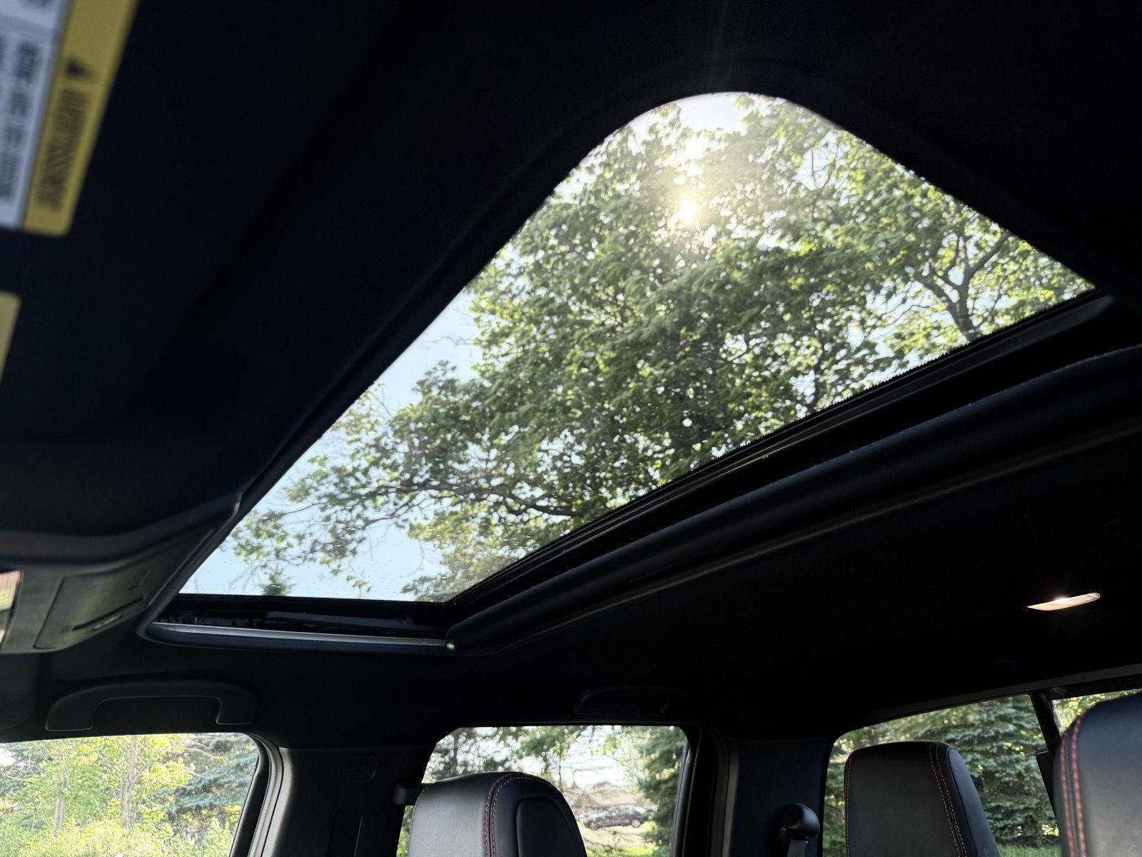Used 2023 Super Black Nissan PRO-4X image 4