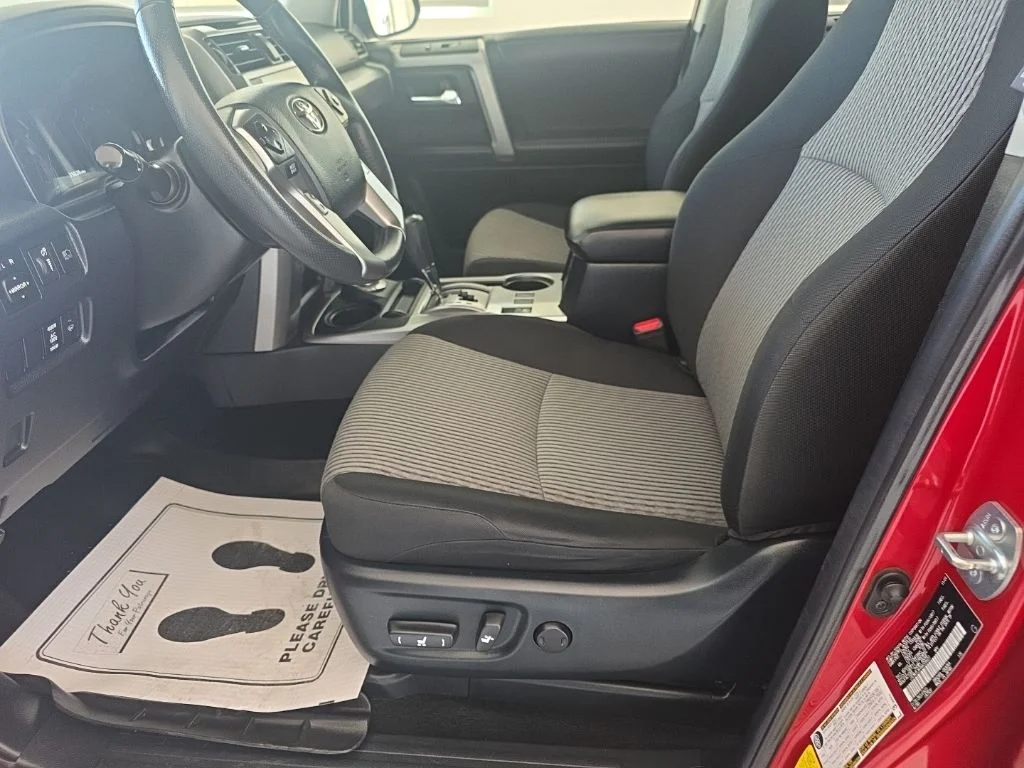 Used 2022 Barcelona Red Metallic Toyota SR5 image 10