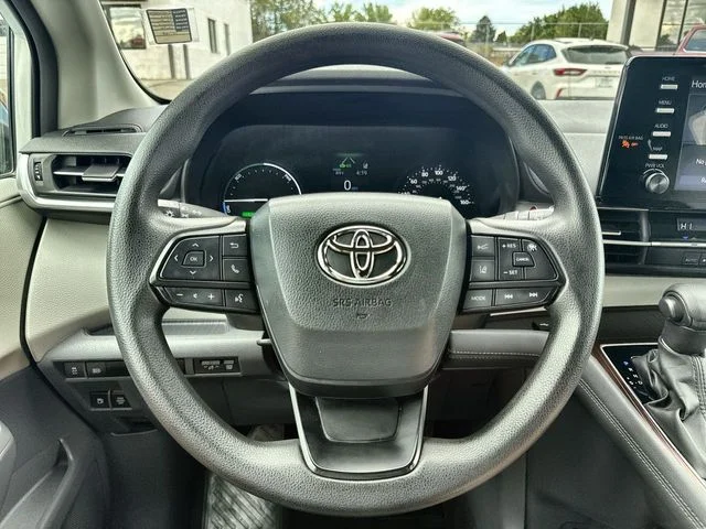 Used 2024 White Toyota LE image 14