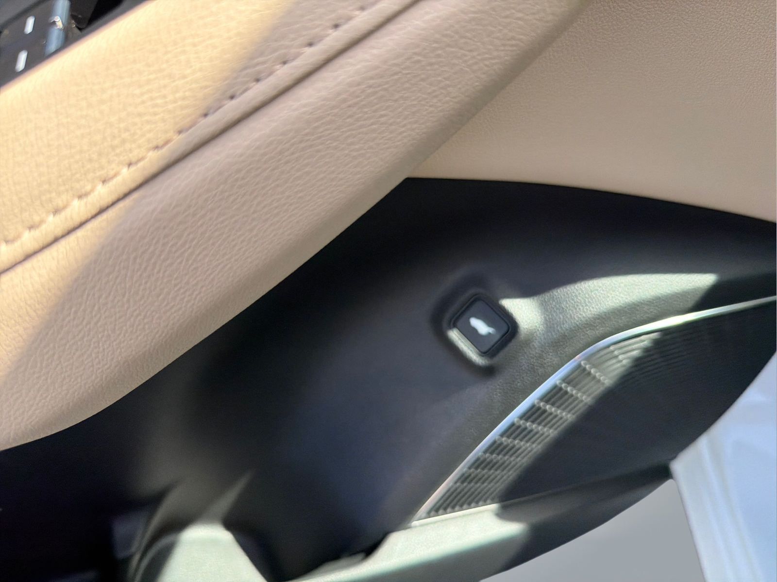 New 2026 Platinum White Pearl Acura Base image 30