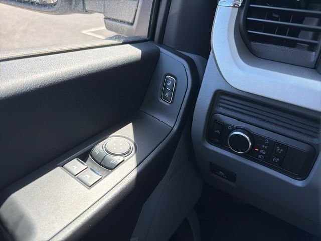 New 2026 Oxford White Ford F-250® XL image 29