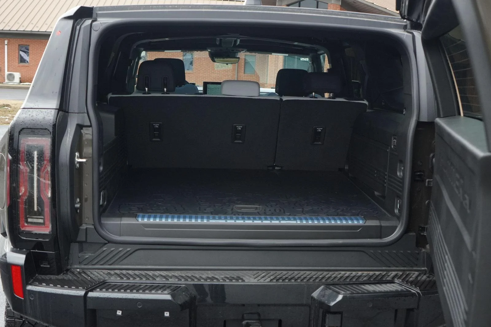 2024 GMC HUMMER EV 2X - Photo 5