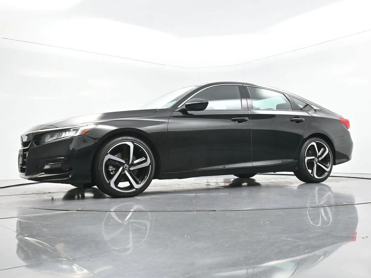 Used 2018 Crystal Black Pearl Honda Sport 1.5T image 43