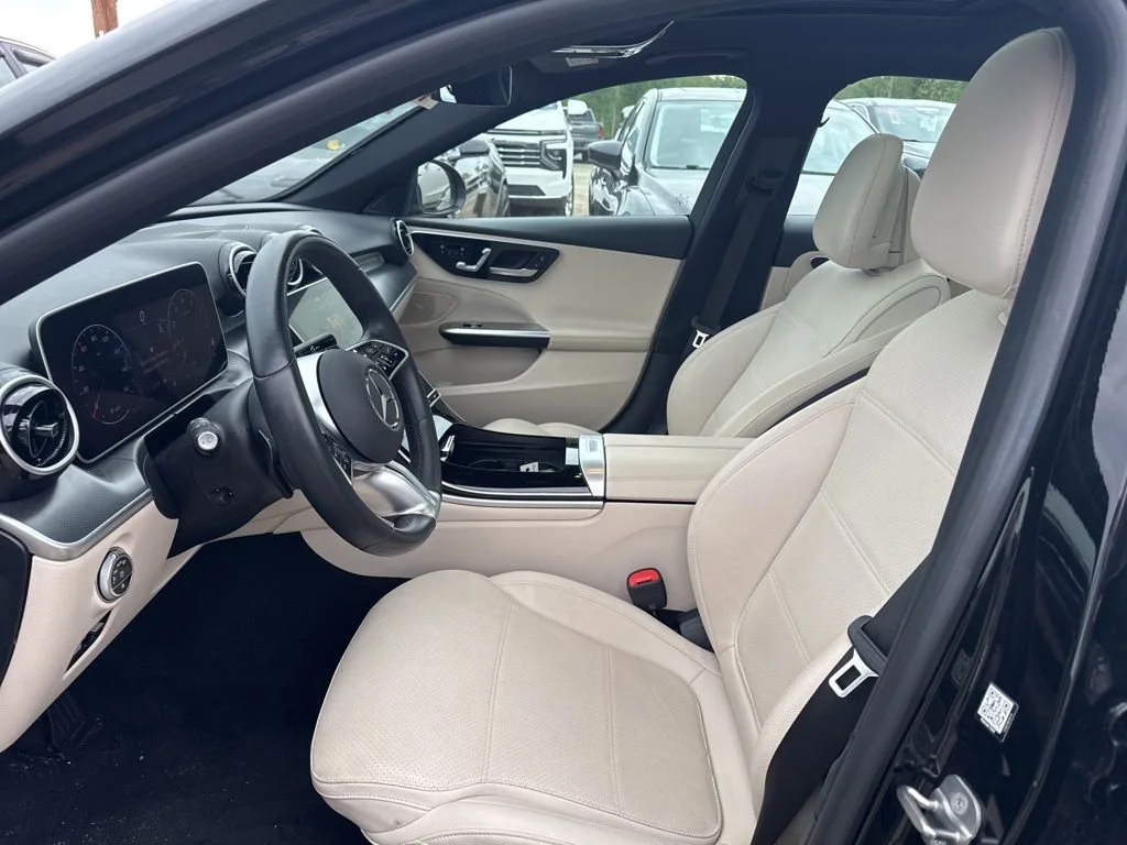 Used 2025 Black Mercedes-Benz C 300 image 5