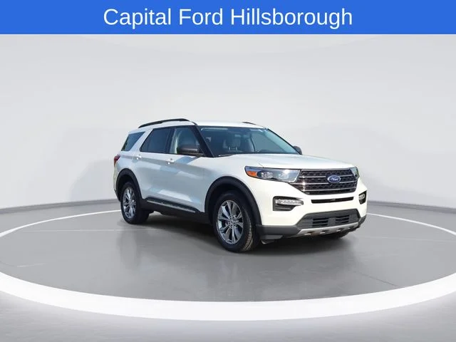 Used 2023 White Ford XLT image 2
