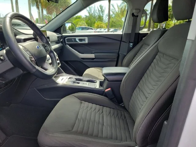 Used 2021 White Ford XLT image 18