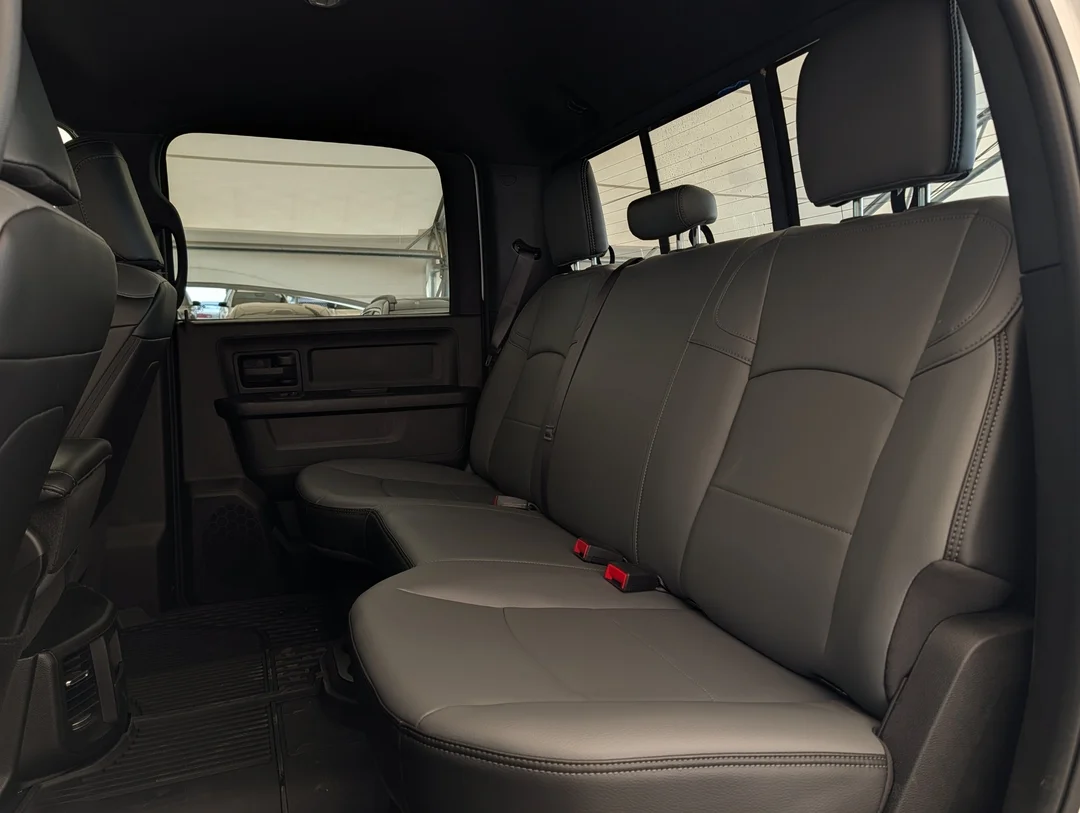 New 2026 White RAM Tradesman - - 4x4 - 6.7L Cummins HO Turbo Diesel - Tradesman Level 1 Pkg w/ 12 Screen & More! image 26