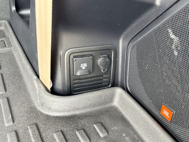 Used 2018 Blizzard Pearl Toyota Limited image 18