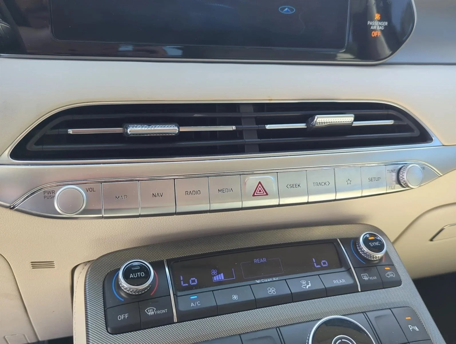 Used 2020 Steel Graphite Hyundai Limited image 11