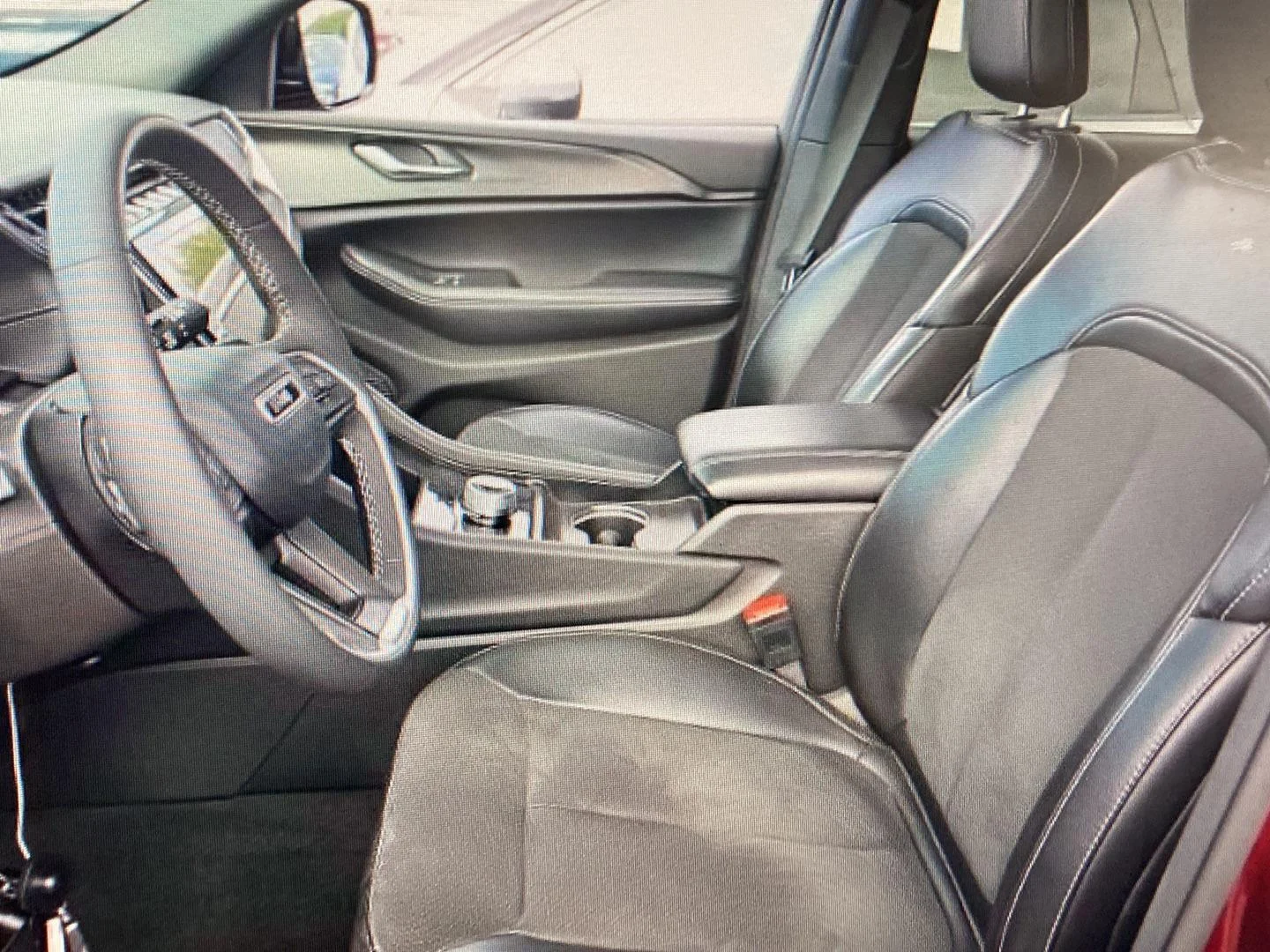 Used 2024 Velvet Red Pearlcoat Jeep Altitude X image 6