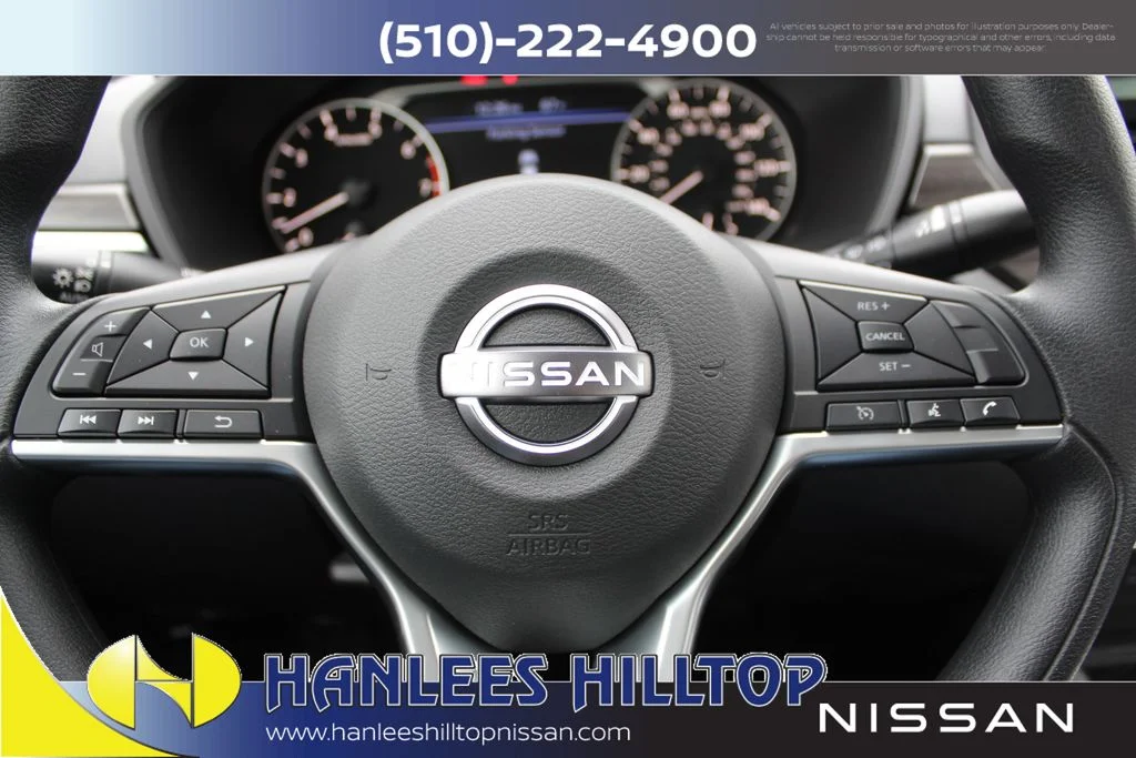 New 2025 White Nissan 2.5 SV image 28