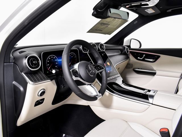 New 2026 Polar White Mercedes-Benz GLC 300 image 56