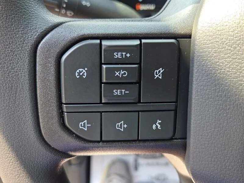 New 2026 Agate Black Metallic Ford F-250® XLT image 25