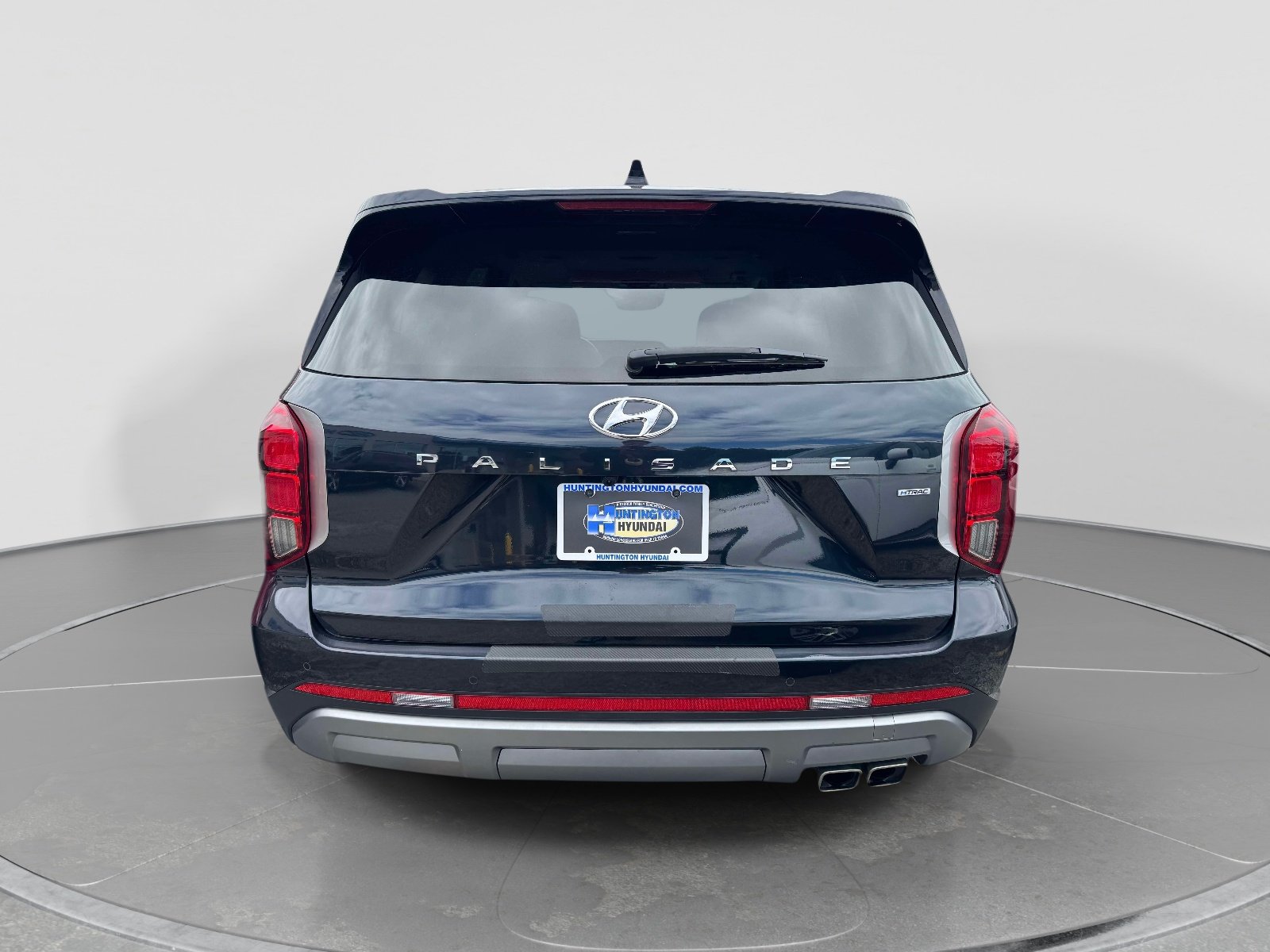 Certified Used 2024 White Hyundai SEL image 5