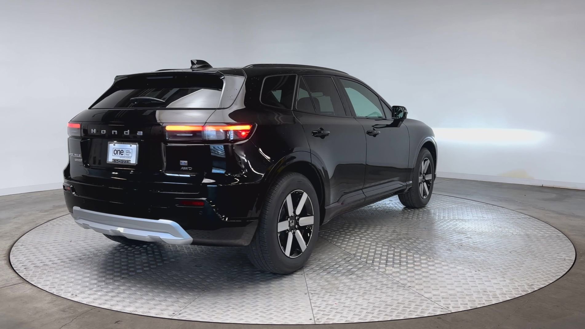 New 2026 Raven Black Honda Touring image 8