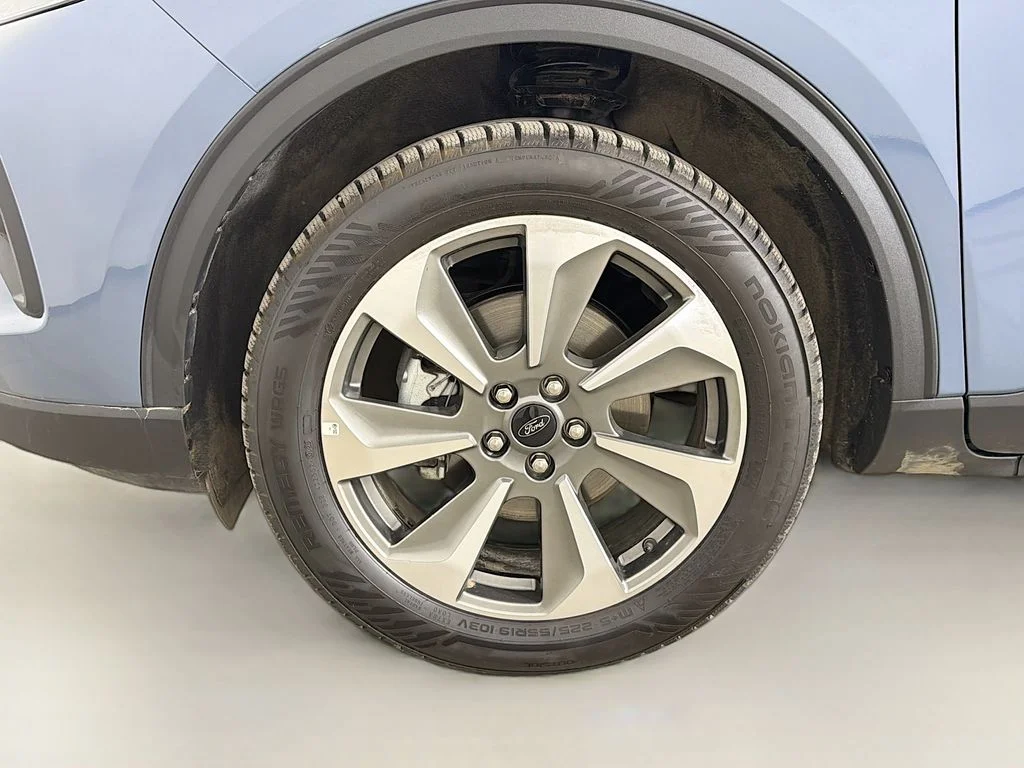 Used 2025 Blue Ford Platinum image 27