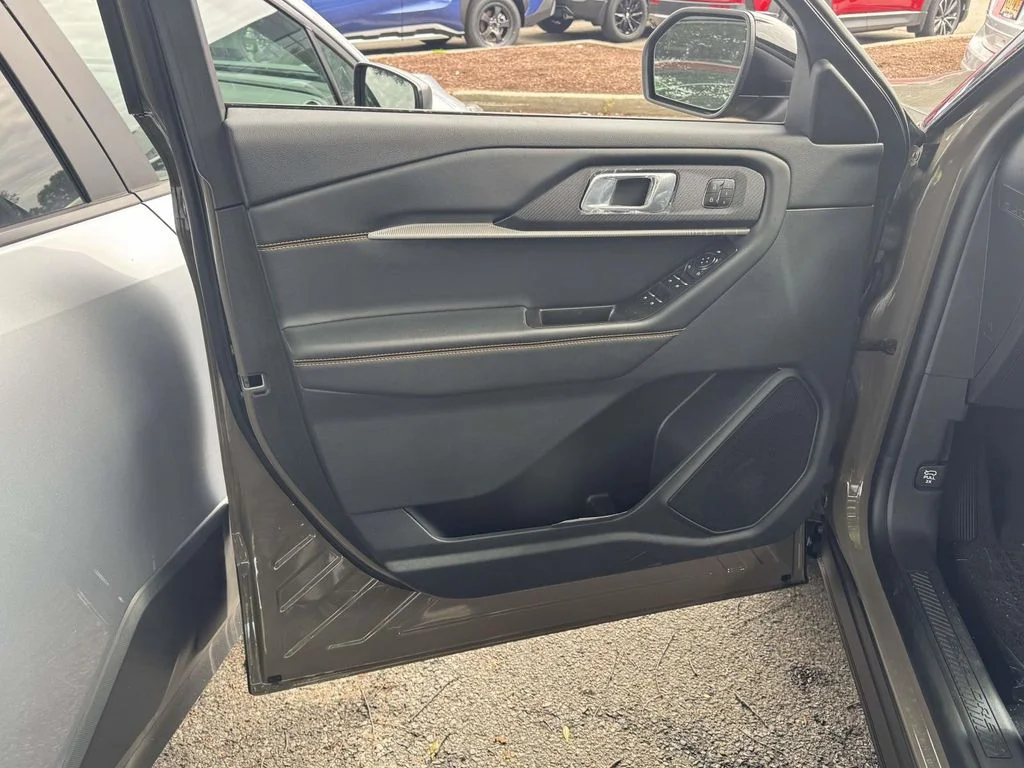 New 2026 Marsh Gray Ford Tremor® image 13