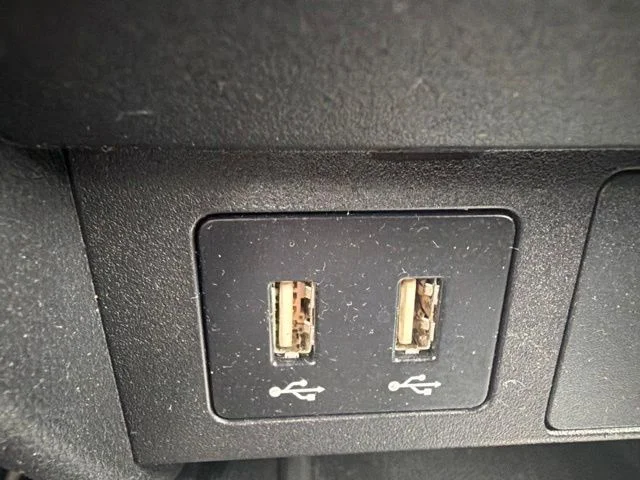 Used 2026 Black Mitsubishi 2.0 ES image 19
