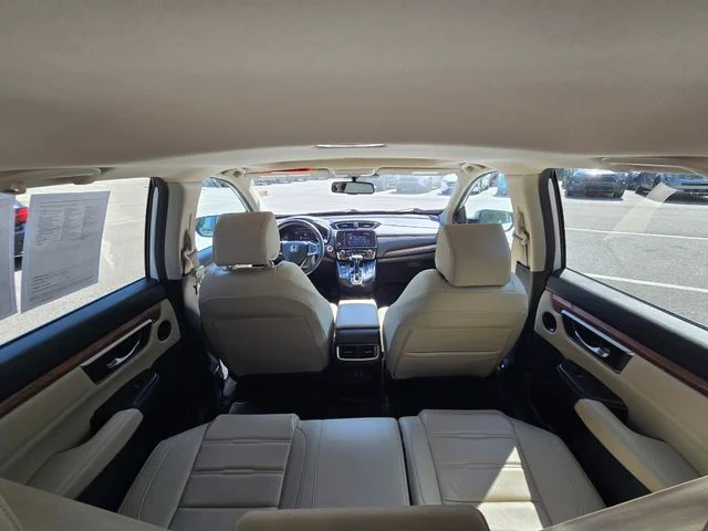 Used 2019  Honda Touring image 14