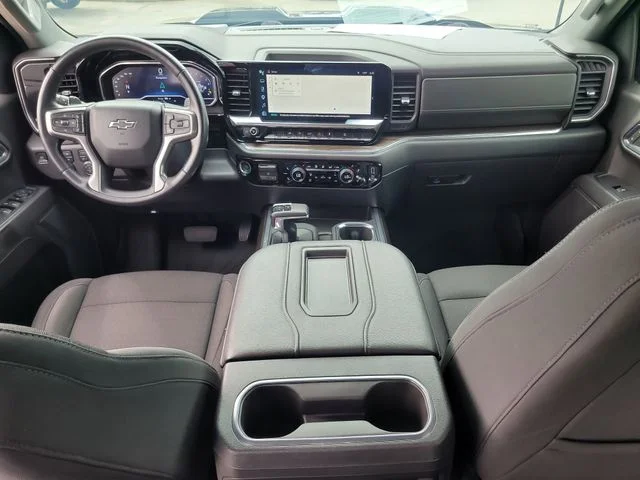 Used 2022  Chevrolet LT Trail Boss image 15