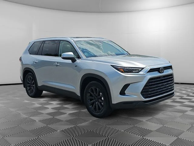 Used 2026 Silver Toyota XLE image 6
