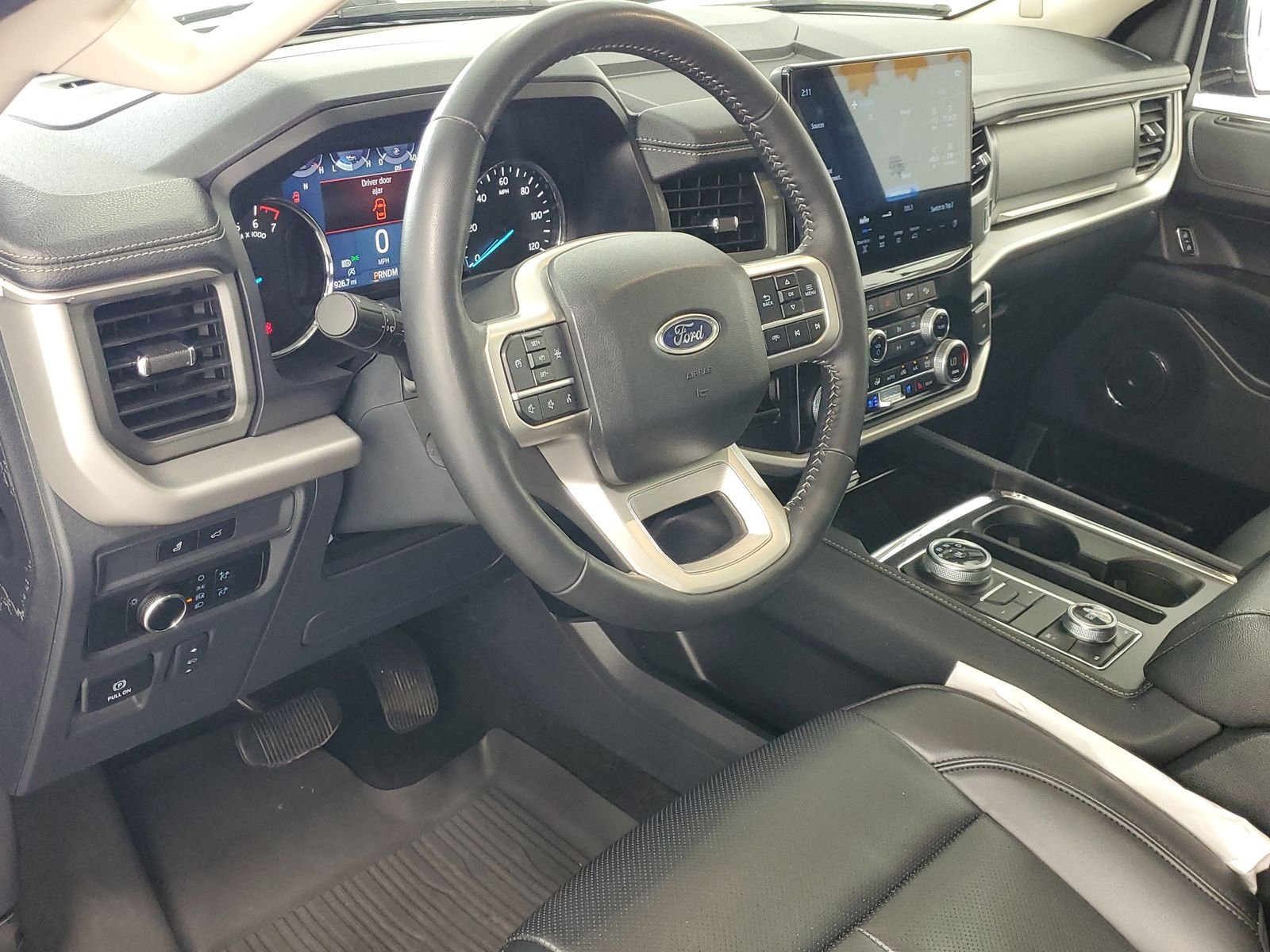 Used 2024 Black Ford XLT image 14