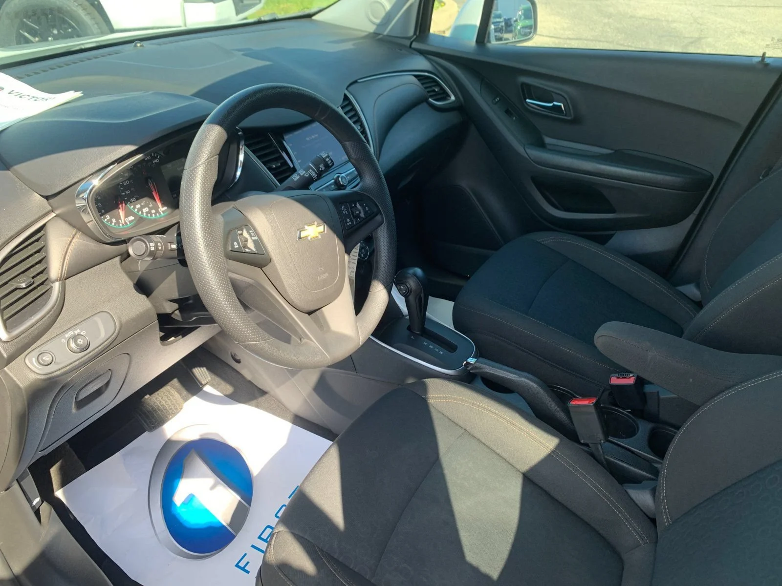 Used 2022 Silver Ice Metallic Chevrolet LS image 10