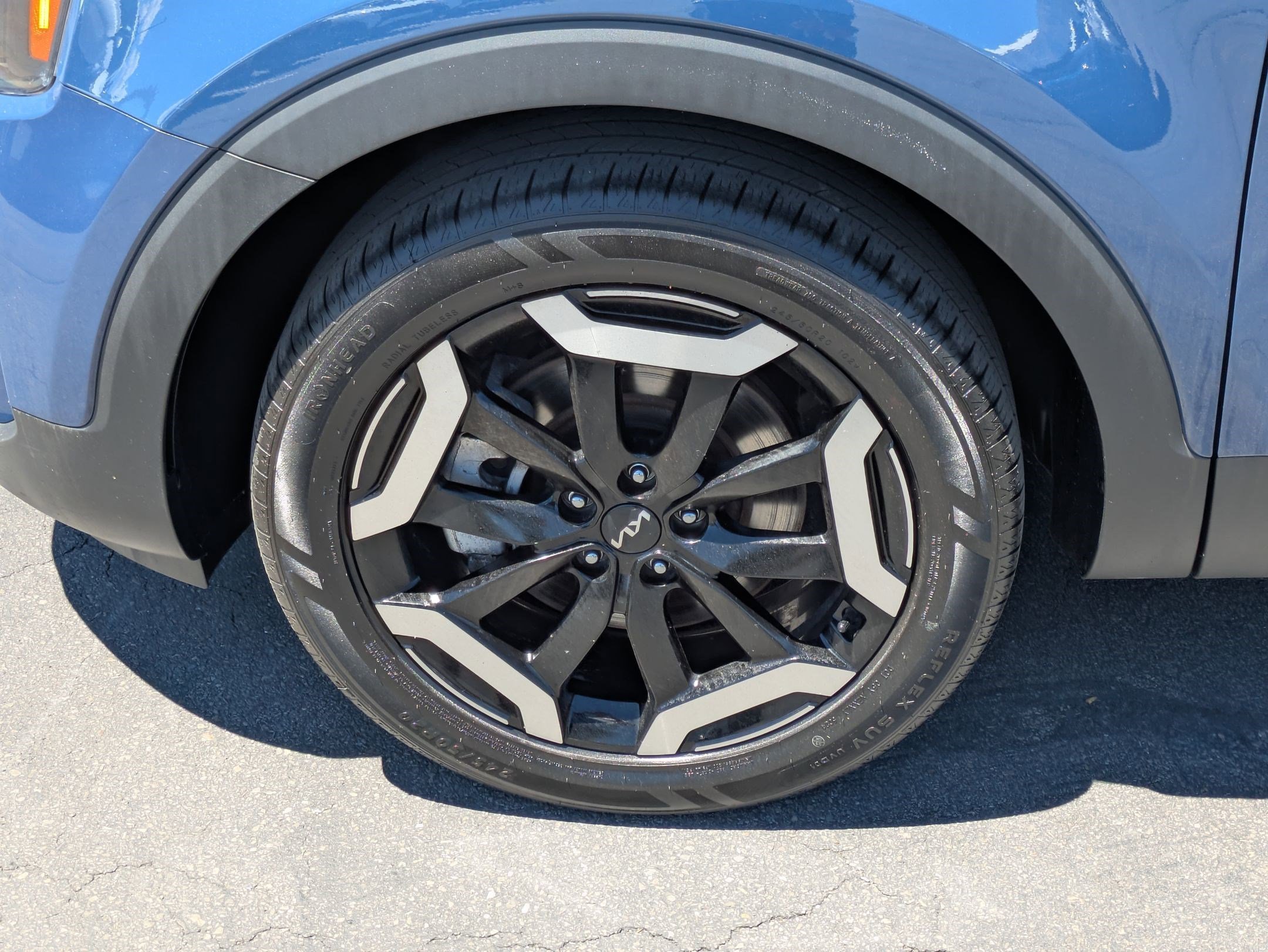 Used 2023 Midnight Lake Blue Kia S image 11