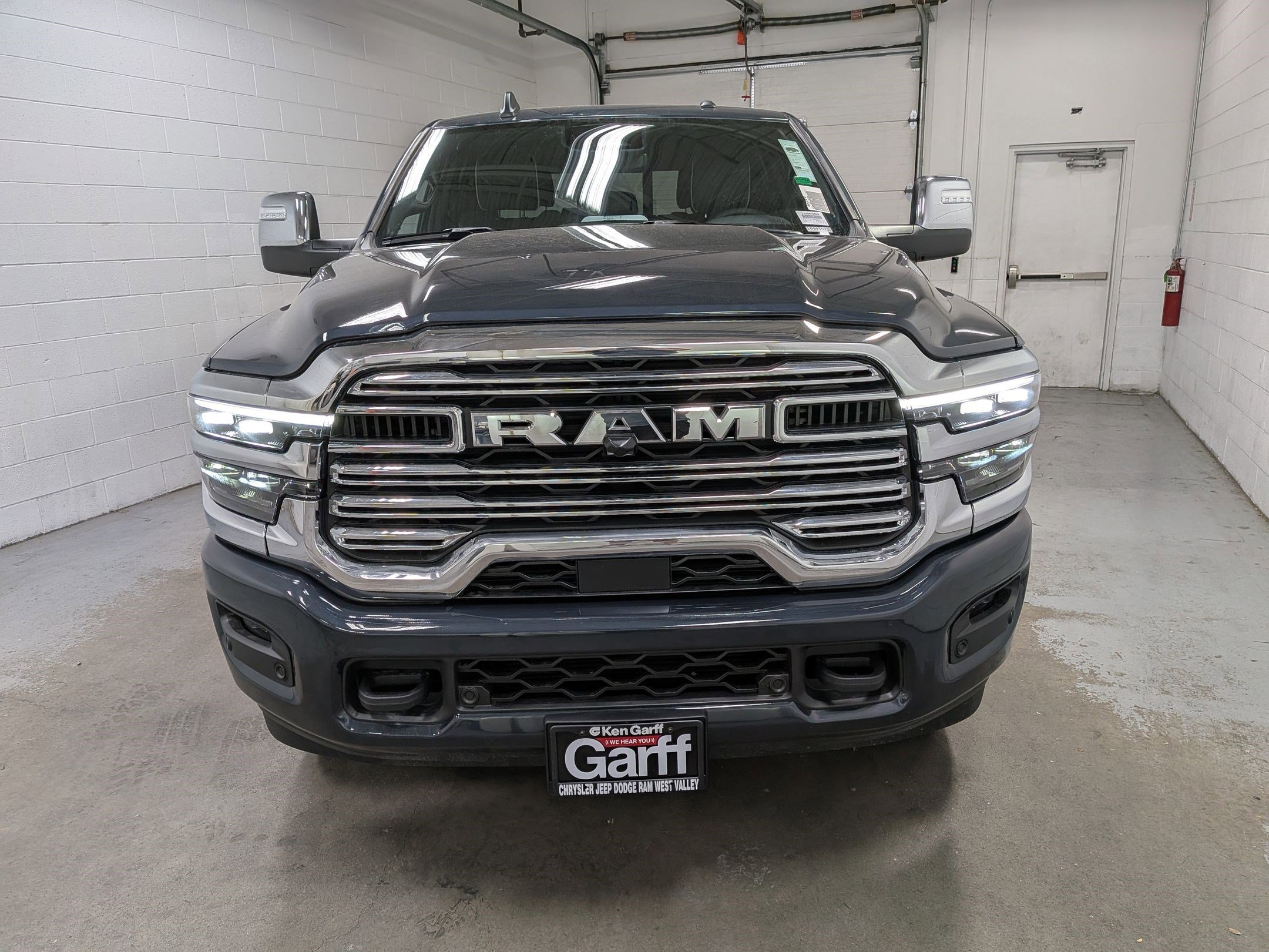 2025 RAM 2500 Laramie - Photo 8