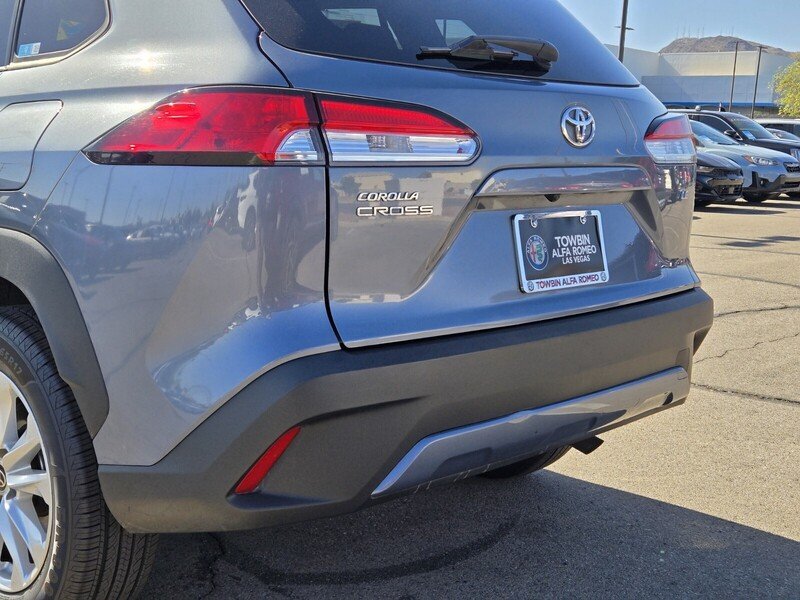 Used 2022 Celestite TOYOTA LE 2WD image 6