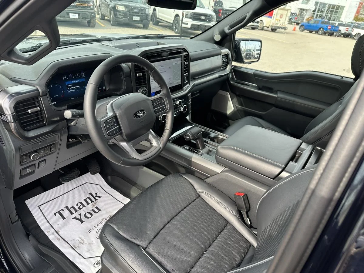 Used 2026 Blue Ford Lariat image 11