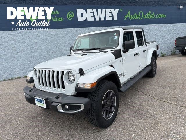 2021 Jeep Gladiator Overland's photo
