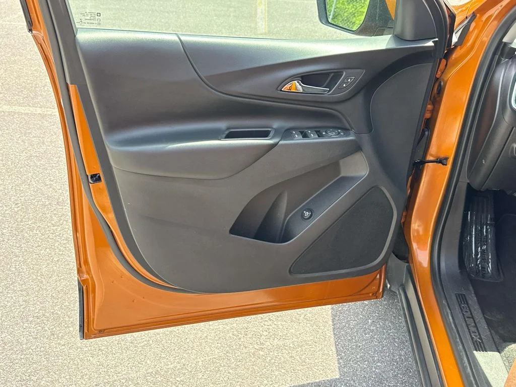 Used 2019 Orange Chevrolet LT image 27