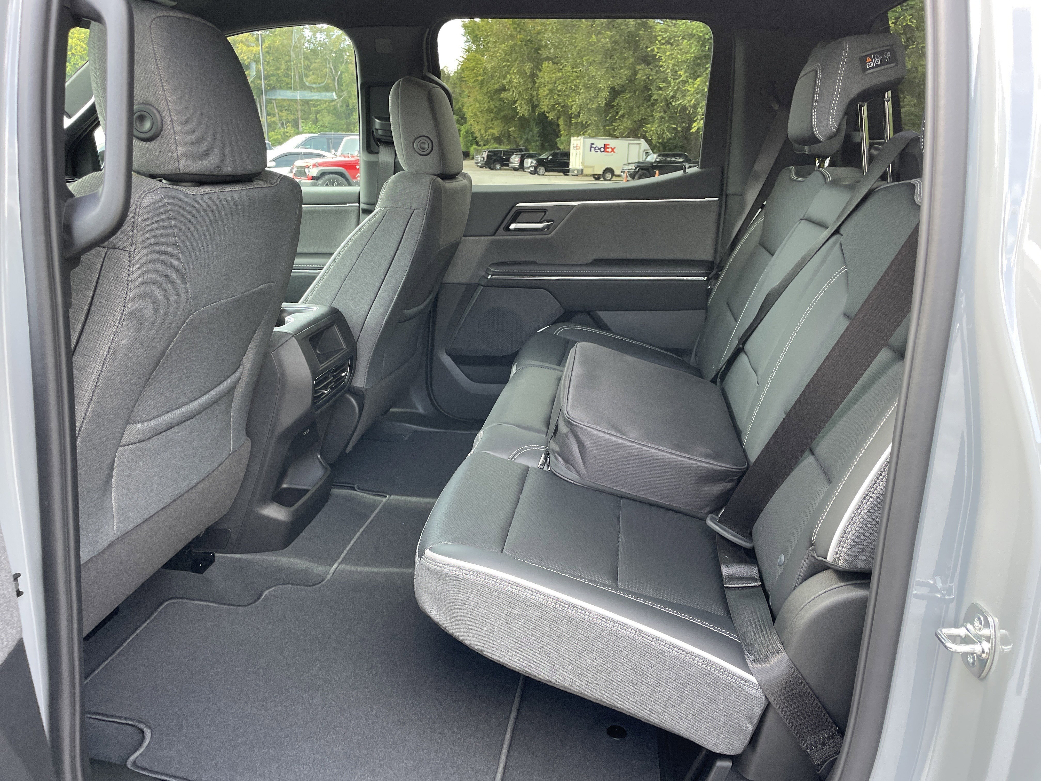 2026 GMC Sierra EV Elevation - Photo 13