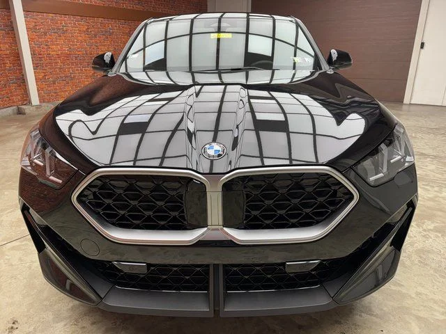 Used 2026 Black BMW xDrive28i image 8