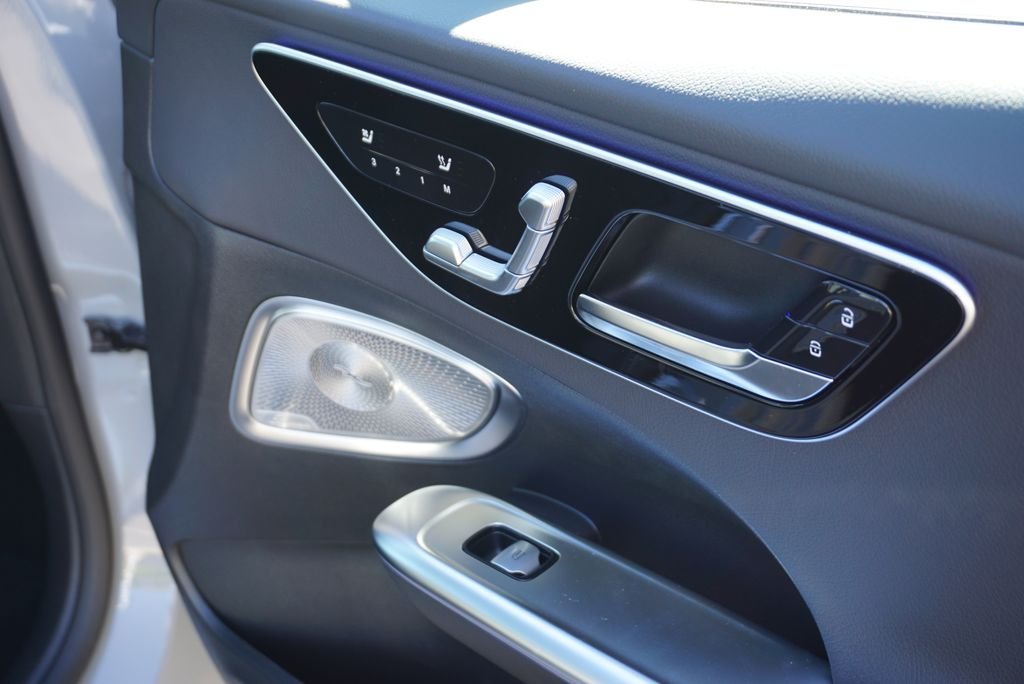 Used 2026 MANUFAKTUR Alpine Gray Mercedes-Benz C 300 image 61