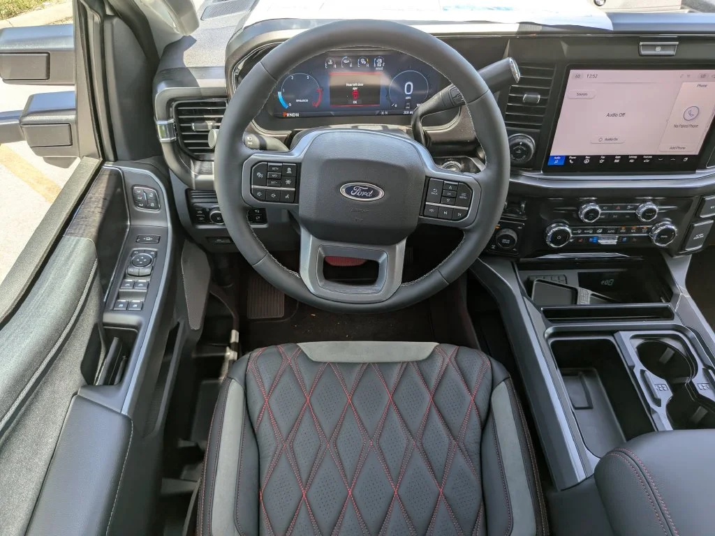 New 2026 Star White Metallic Tri-Coat Ford F-250® Lariat® image 21