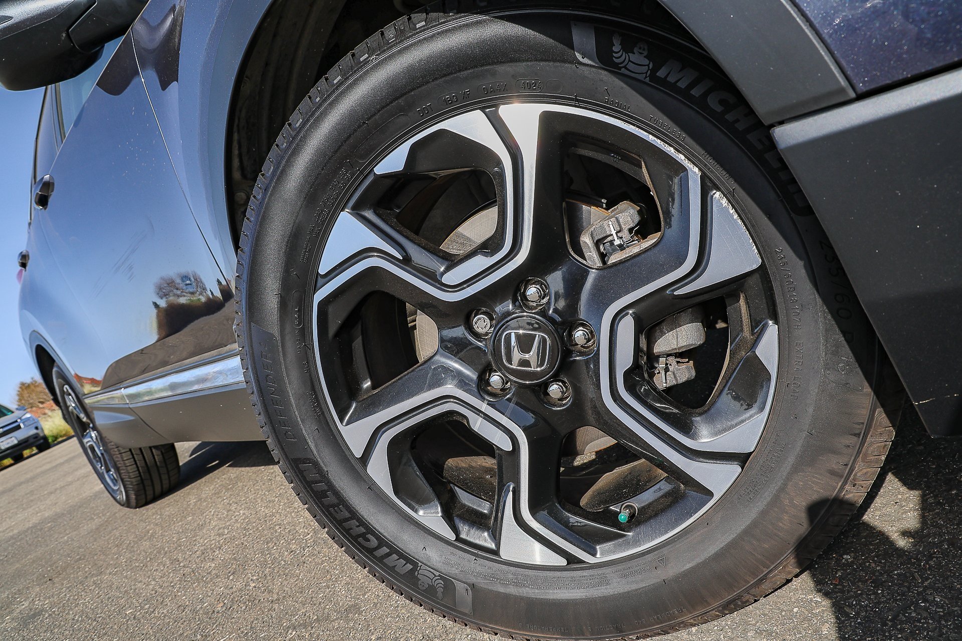 Used 2018 Honda CR-V Touring with VIN 7FARW2H96JE032298 for sale in Santa Maria, CA